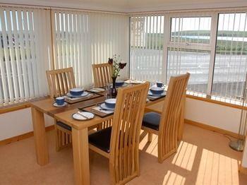 Holm  The Inn Guest House מראה חיצוני תמונה